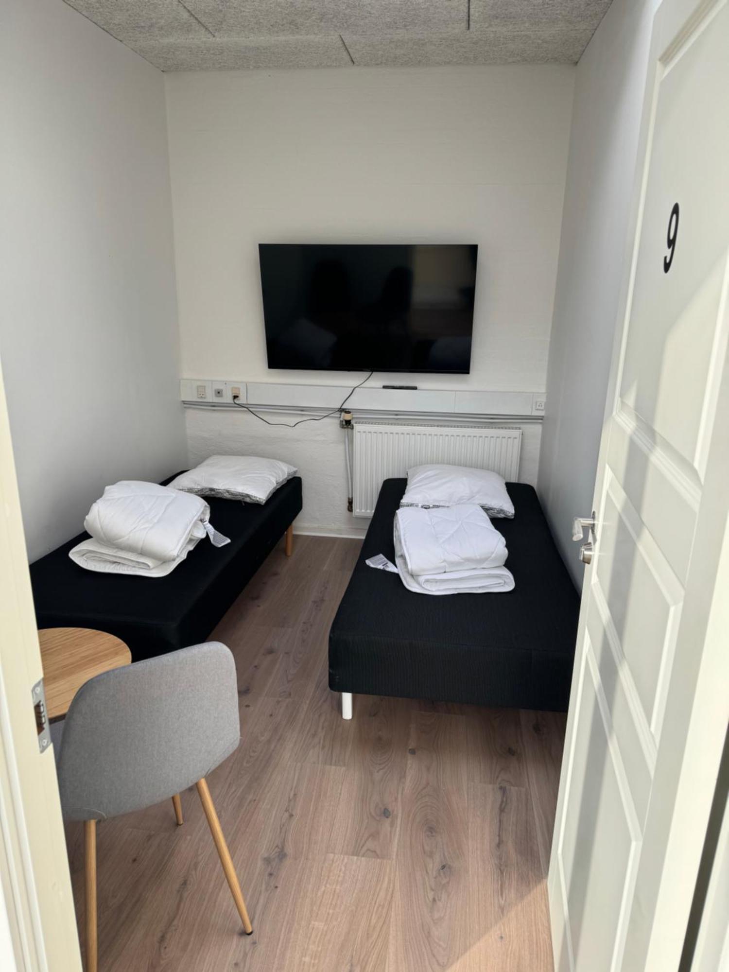 Italian Rooms 9 Aalborg Bagian luar foto
